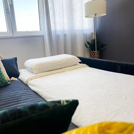 Airport Cozy Apartmán *