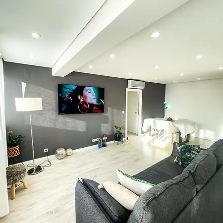 Airport Cozy * 리스본